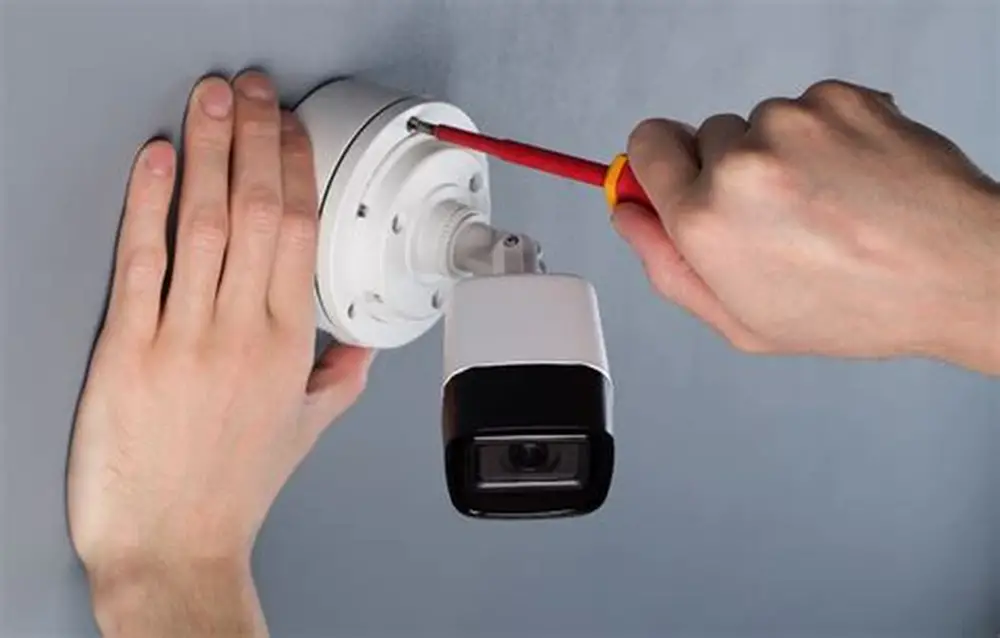 Best DIY Home Security Camera System (2026): No Monthly Fees