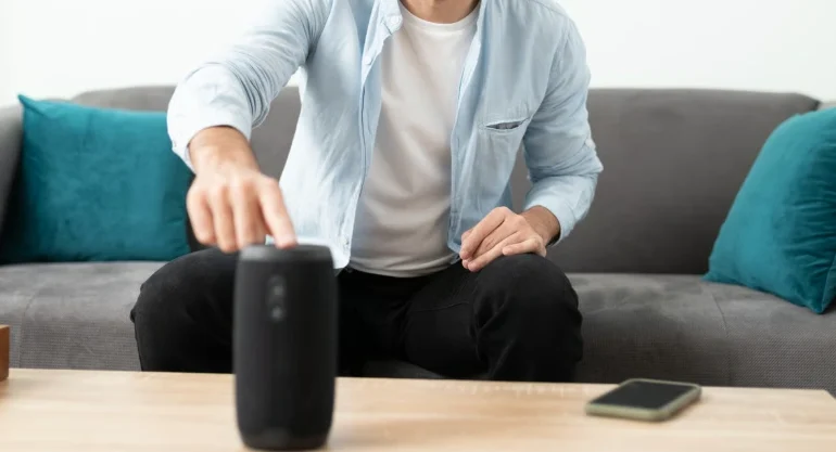 JBL Go 4 vs Clip 5: Best Smart Outdoor Audio (Tested 2026)